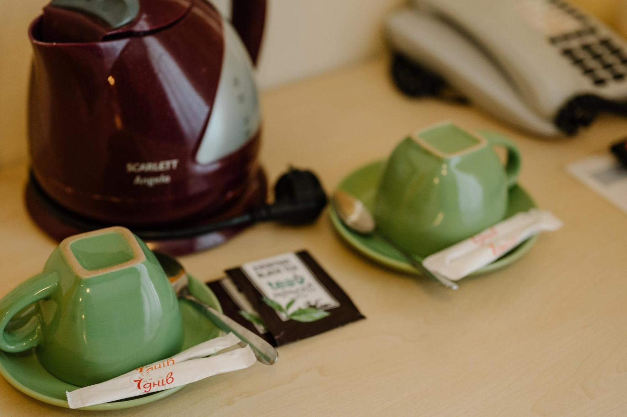 7 Days Hotel Kamyanets-Podilskyi エクステリア 写真